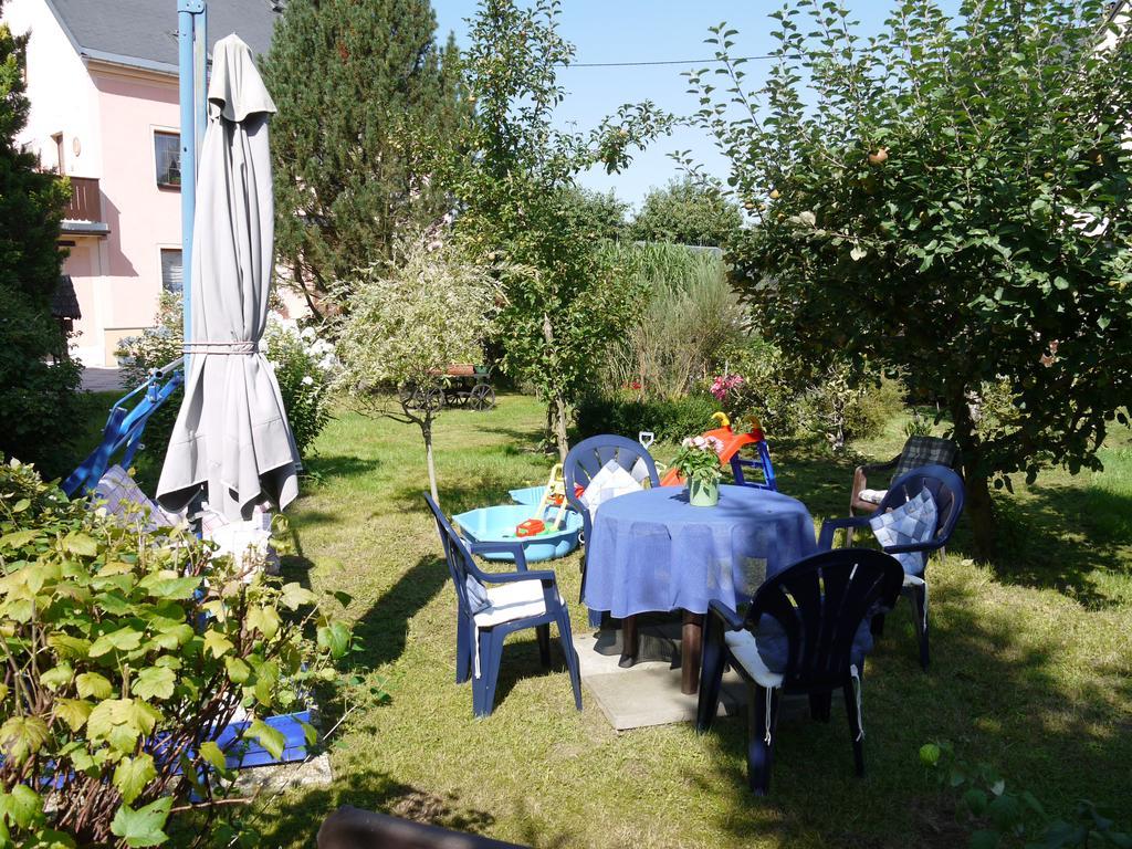 Familien-Ferienwohnung Haustein Konigswalde Ngoại thất bức ảnh