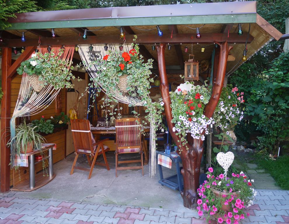 Familien-Ferienwohnung Haustein Konigswalde Ngoại thất bức ảnh